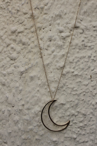 The Lune Necklace