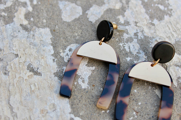 Marbled Horseshoe Resin Earrings